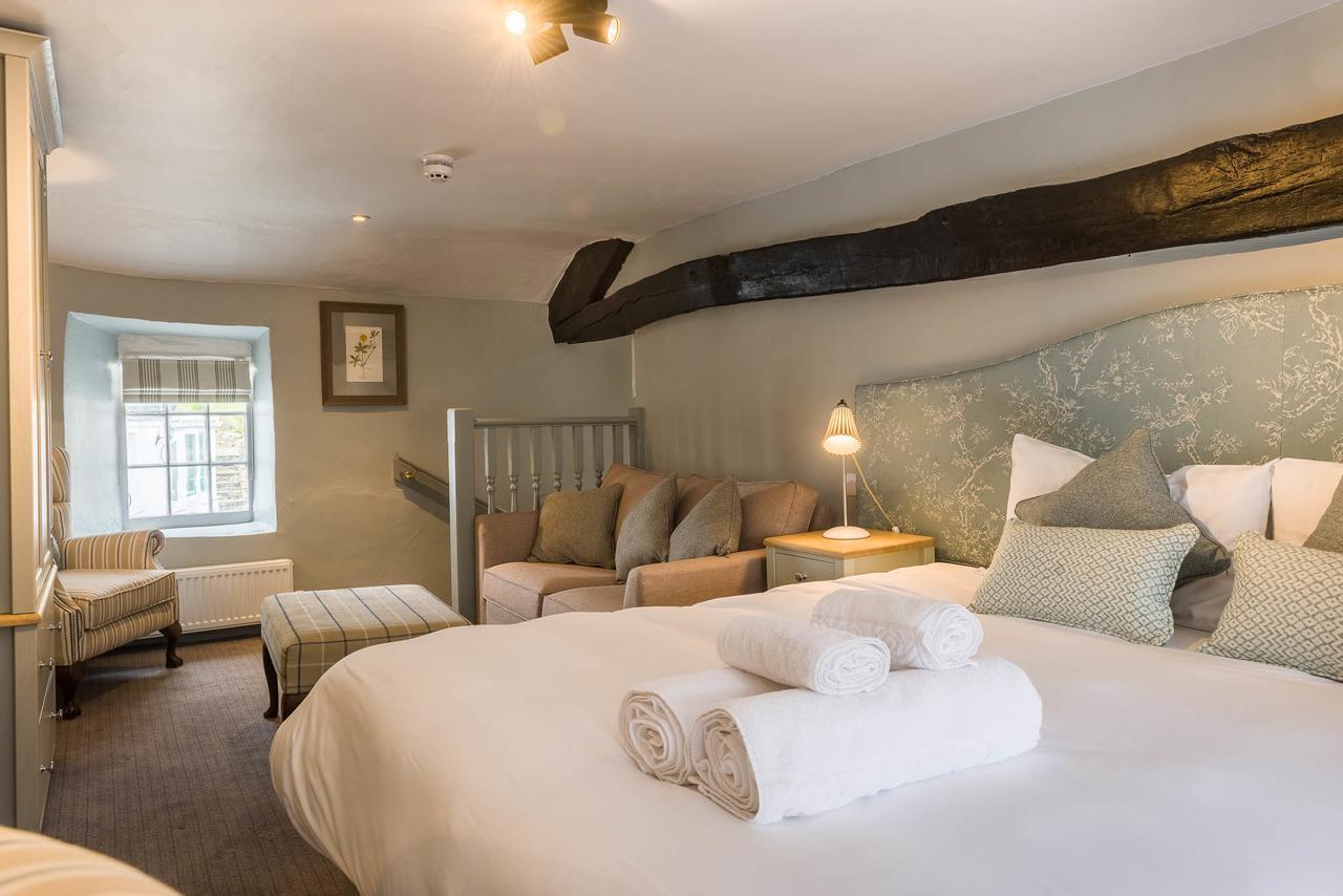The Horse And Farrier Inn And The Salutation Inn Threlkeld Keswick エクステリア 写真