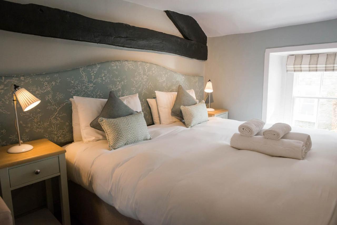 The Horse And Farrier Inn And The Salutation Inn Threlkeld Keswick エクステリア 写真